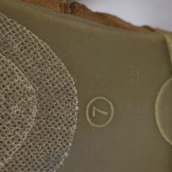 840- Wanted Women's Boots Size 7 - Picture 8 of 9